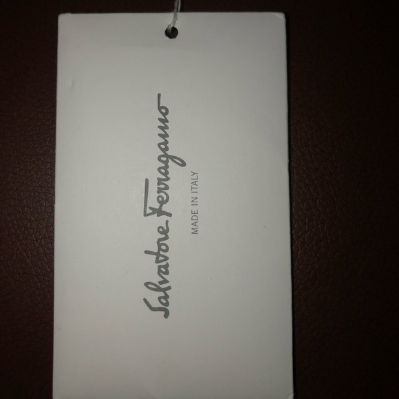 Salvatore Ferragamo belt size 36